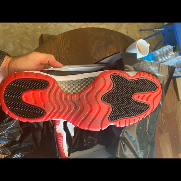 Air Jordan XI low size 12 - Picture 7 of 13